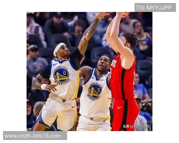 2004年NBA季后赛火箭与马刺激战回顾两队传奇对决的精彩瞬间与战术分析